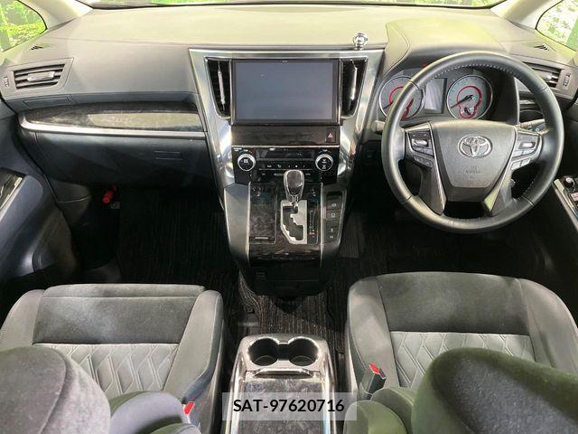 Toyota VELLFIRE 2018-08 7226497-1
