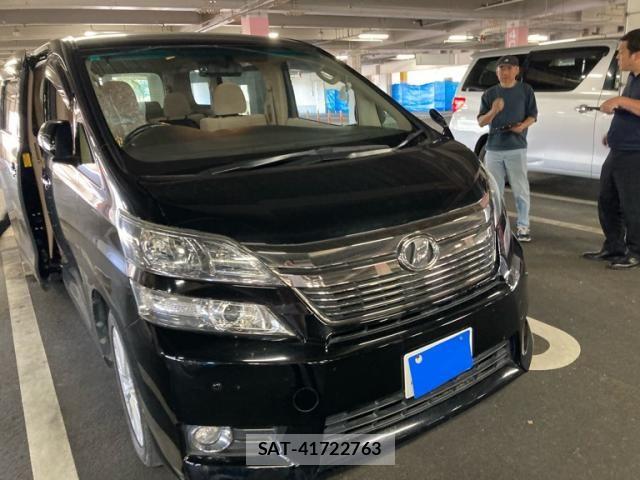 Toyota VELLFIRE 2014-06 7226441-1