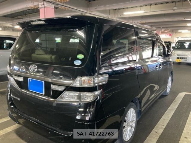 Toyota VELLFIRE 2014-06 7226441-3