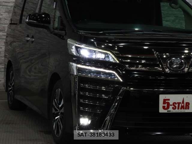 Toyota VELLFIRE 2018-02 7226491-15