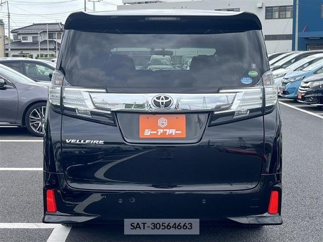 Toyota VELLFIRE 2017-03 7226484-9