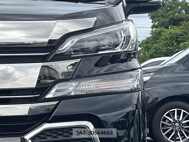 Toyota VELLFIRE 2017-03 7226484-27