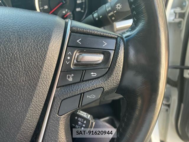 Toyota VELLFIRE 2017-02 7226479-15