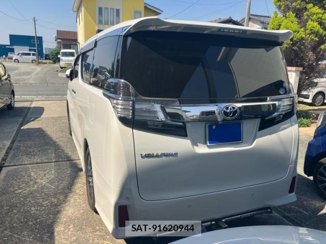 Toyota VELLFIRE 2017-02 7226479-3