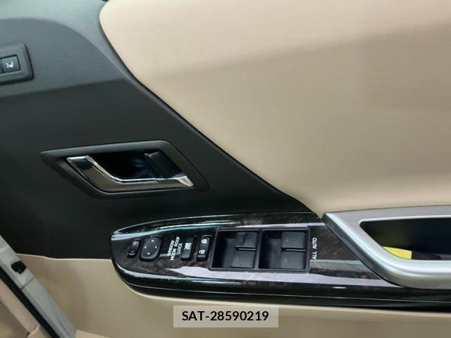 Toyota VELLFIRE 2014-01 7226432-14