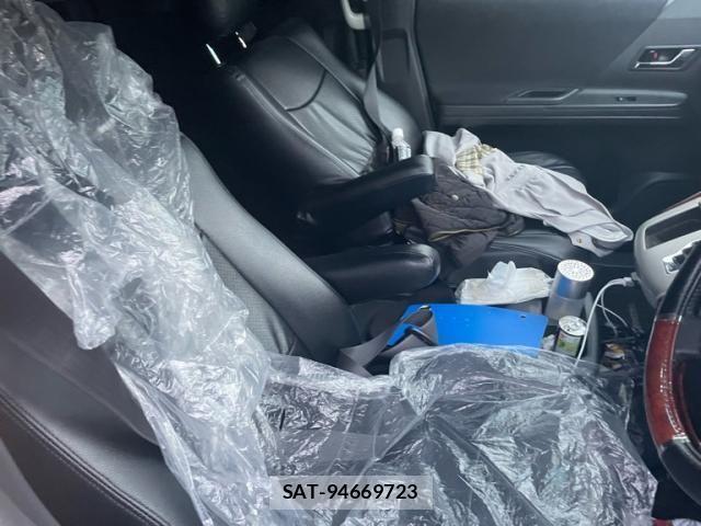 Toyota VELLFIRE 2009-10 7226407-11