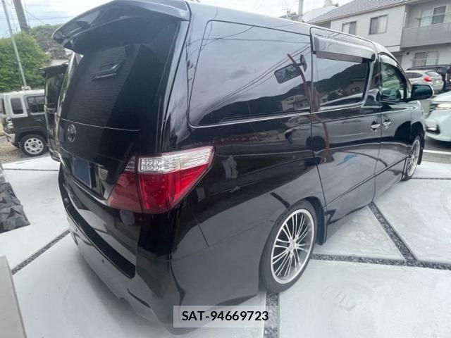 Toyota VELLFIRE 2009-10 7226407-3