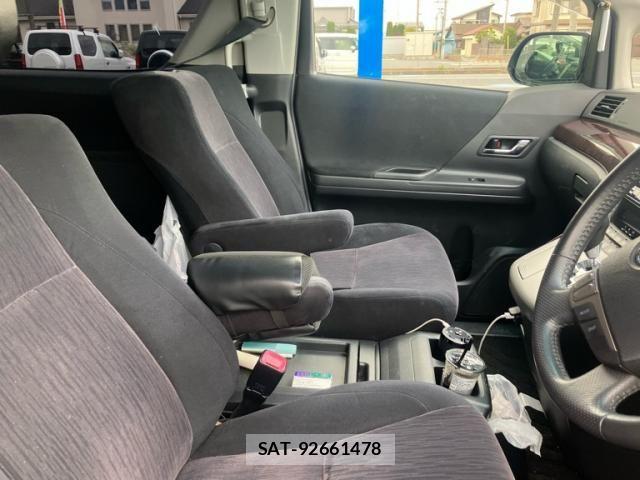 Toyota VELLFIRE 2011-12 7252681-16