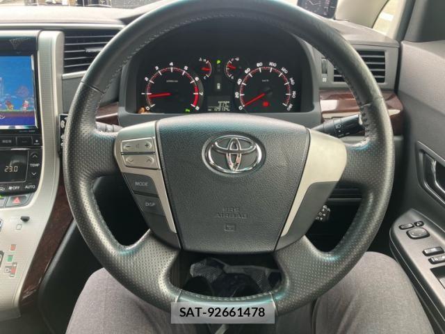 Toyota VELLFIRE 2011-12 7252681-19