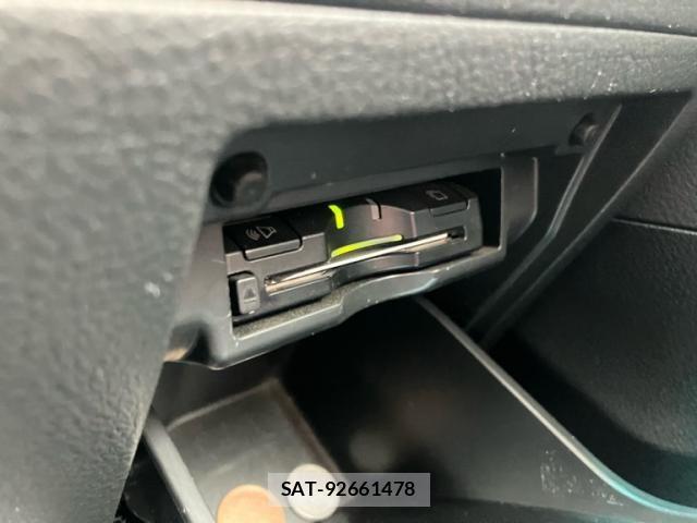 Toyota VELLFIRE 2011-12 7252681-24