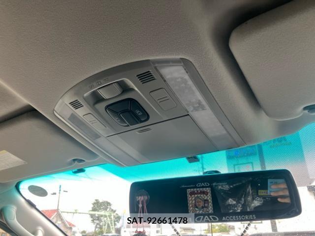 Toyota VELLFIRE 2011-12 7252681-25