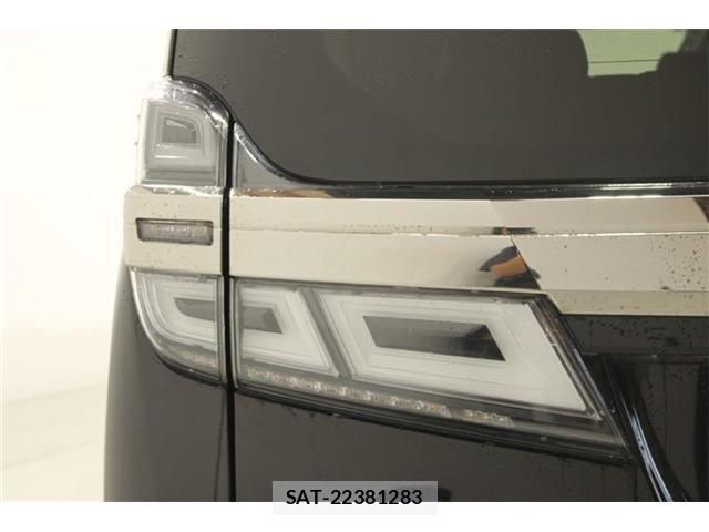 Toyota VELLFIRE 2018-05 7252674-18