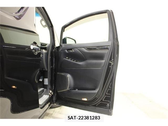 Toyota VELLFIRE 2018-05 7252674-28