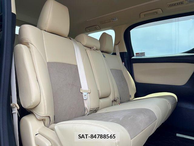 Toyota VELLFIRE 2016-03 7252678-9