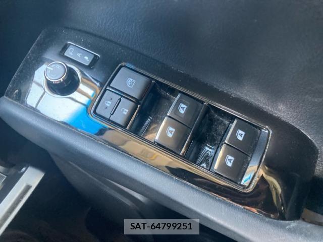 Toyota VELLFIRE 2017-09 7252680-26