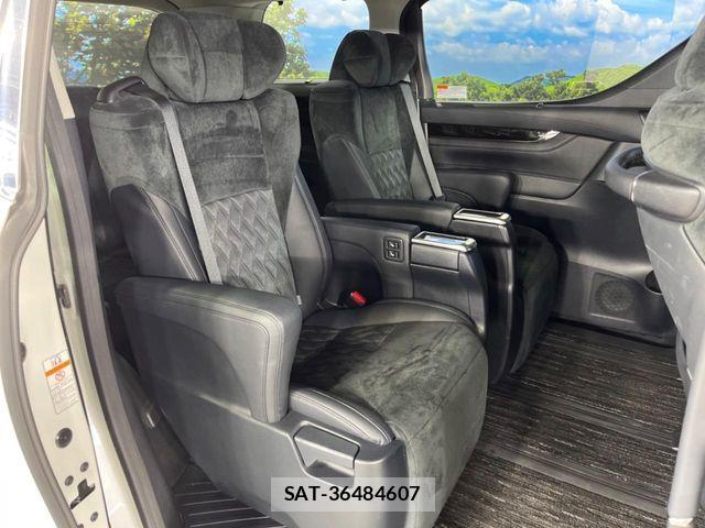 Toyota VELLFIRE 2018-01 7249943-8