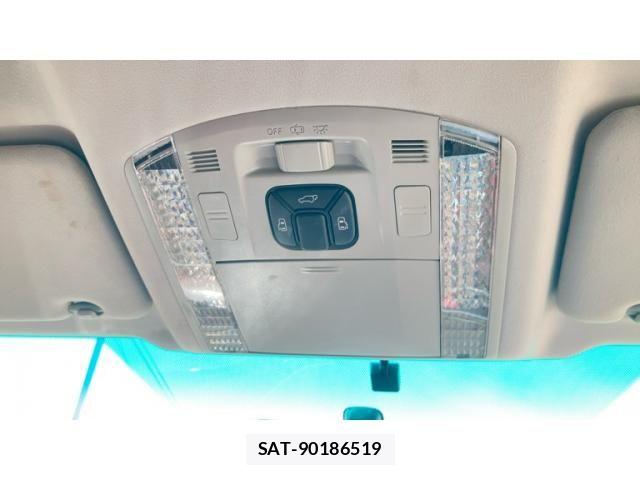 Toyota VELLFIRE 2009-12 7252686-8