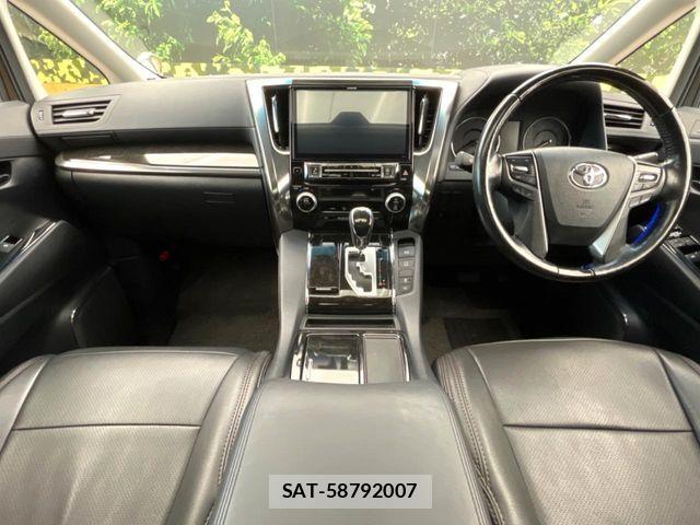 Toyota VELLFIRE 2017-04 7252670-1