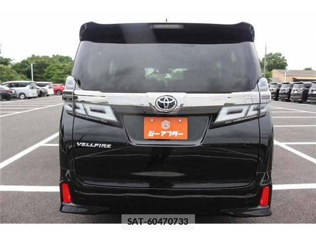 Toyota VELLFIRE 2018-07 7252669-11