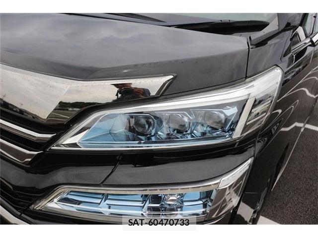 Toyota VELLFIRE 2018-07 7252669-18