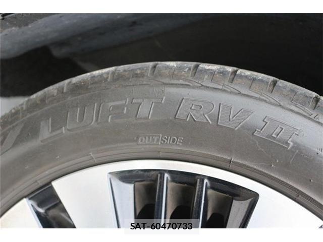 Toyota VELLFIRE 2018-07 7252669-24