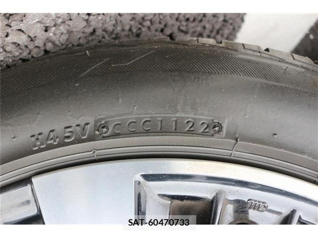 Toyota VELLFIRE 2018-07 7252669-26