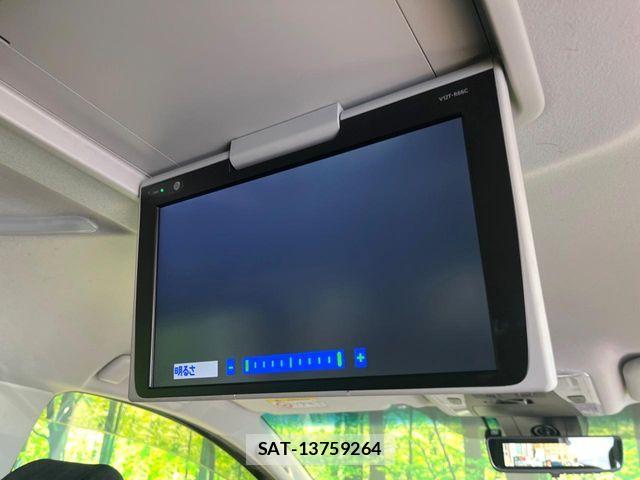 Toyota VELLFIRE 2018-05 7252672-4