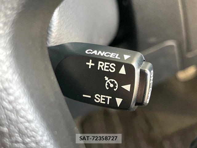 Toyota VELLFIRE 2017-10 7252673-6