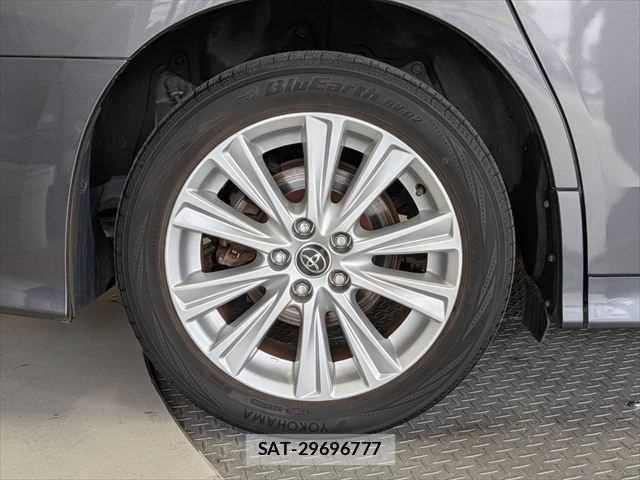 Toyota VELLFIRE 2017-05 7273194-29