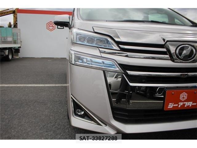 Toyota VELLFIRE 2018-11 7272699-20