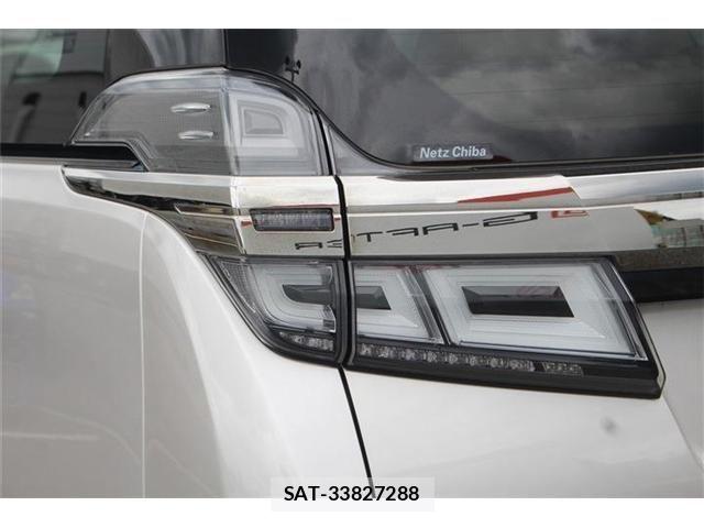 Toyota VELLFIRE 2018-11 7272699-26