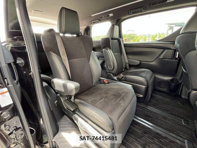 Toyota VELLFIRE 2021-03 7273188-12
