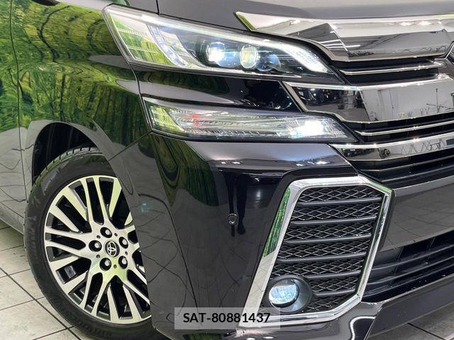 Toyota VELLFIRE 2017-03 7330820-12