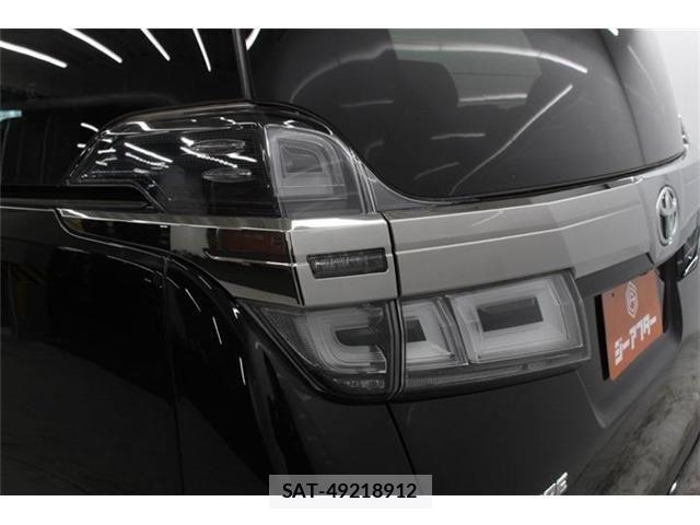 Toyota VELLFIRE 2020-03 7330829-17
