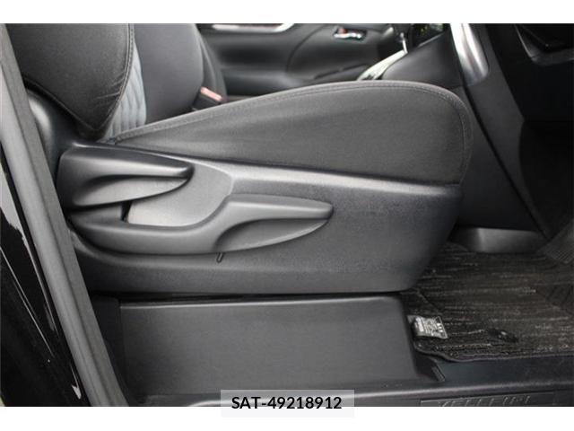 Toyota VELLFIRE 2020-03 7330829-27