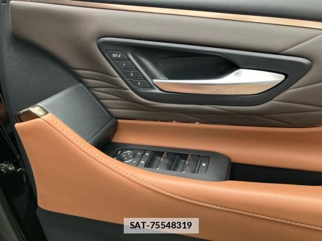 Toyota VELLFIRE 2023-12 7330808-15