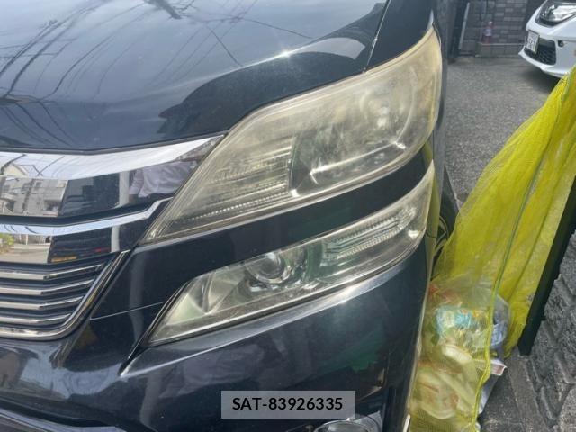 Toyota VELLFIRE 2012-01 7330855-4