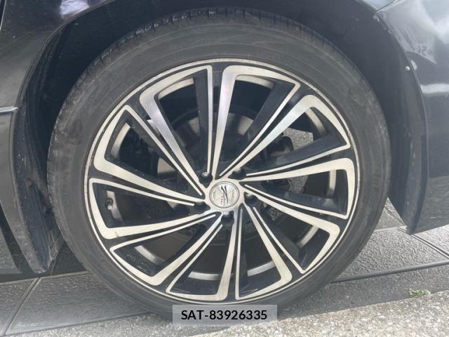 Toyota VELLFIRE 2012-01 7330855-6