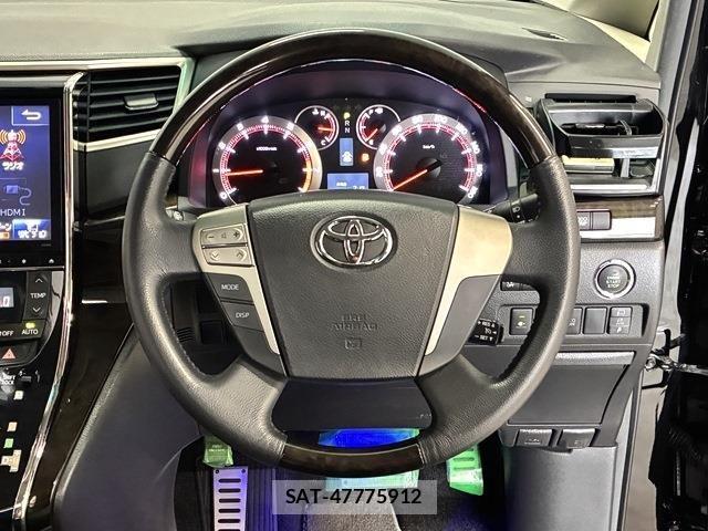 Toyota VELLFIRE 2014-02 7330845-21