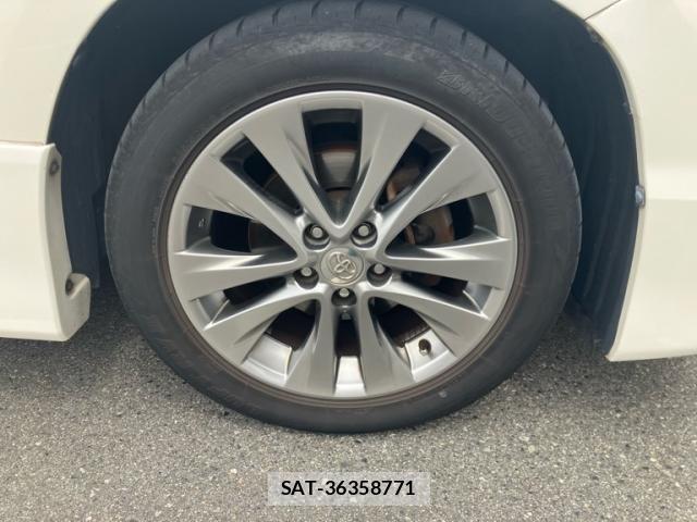 Toyota VELLFIRE 2011-01 7330870-3