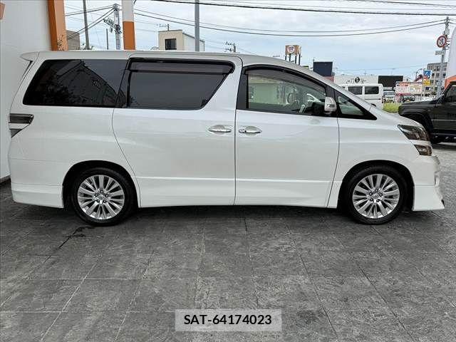 Toyota VELLFIRE 2013-09 7330850-10