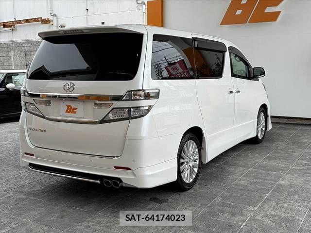Toyota VELLFIRE 2013-09 7330850-14