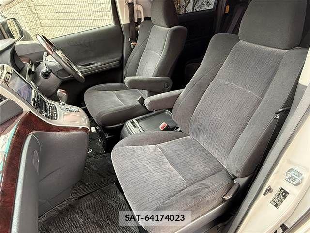 Toyota VELLFIRE 2013-09 7330850-16