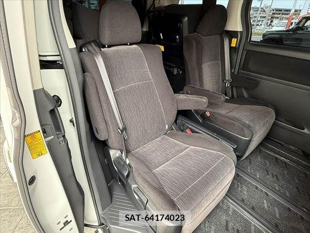 Toyota VELLFIRE 2013-09 7330850-17