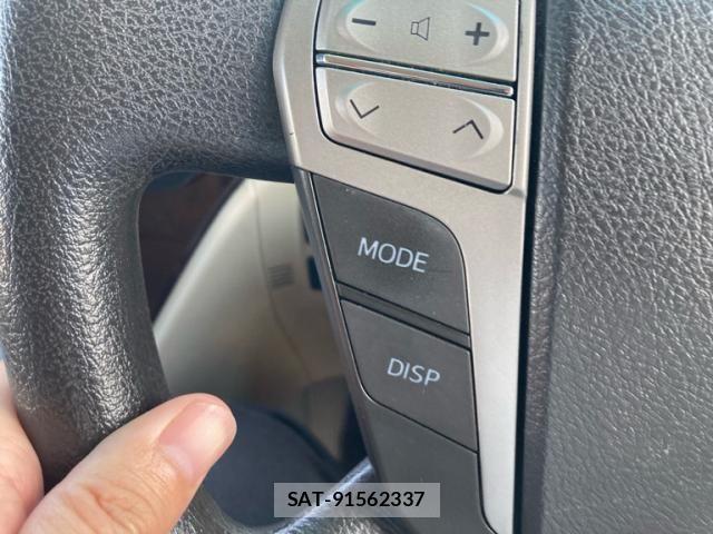 Toyota VELLFIRE 2011-12 7330859-15