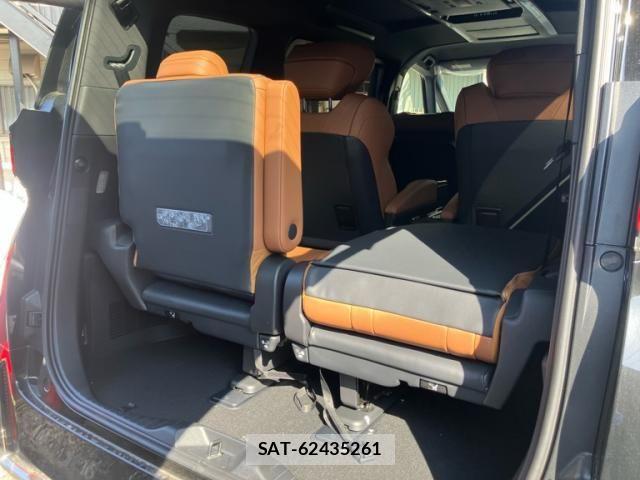 Toyota VELLFIRE 2025-10 7330807-11