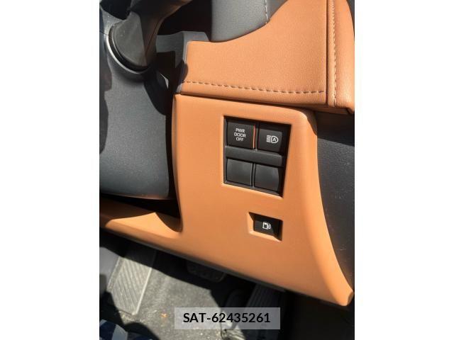Toyota VELLFIRE 2025-10 7330807-14
