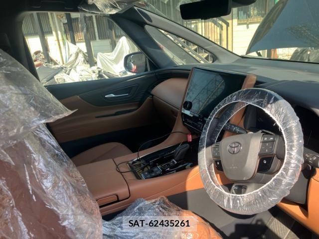 Toyota VELLFIRE 2025-10 7330807-18