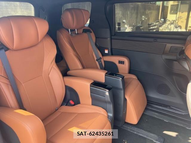 Toyota VELLFIRE 2025-10 7330807-19