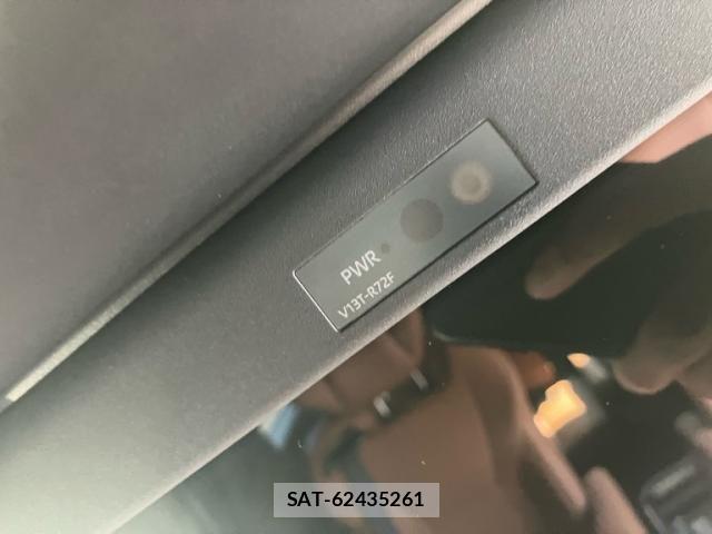 Toyota VELLFIRE 2025-10 7330807-21